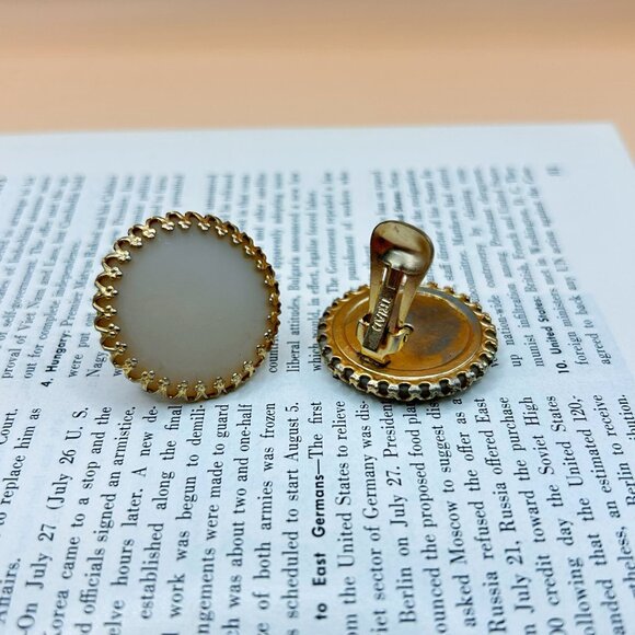 Vintage Triad Clip-On Earrings – Cream Matte Center with Gold Cutout Setting - Picture 10 of 10